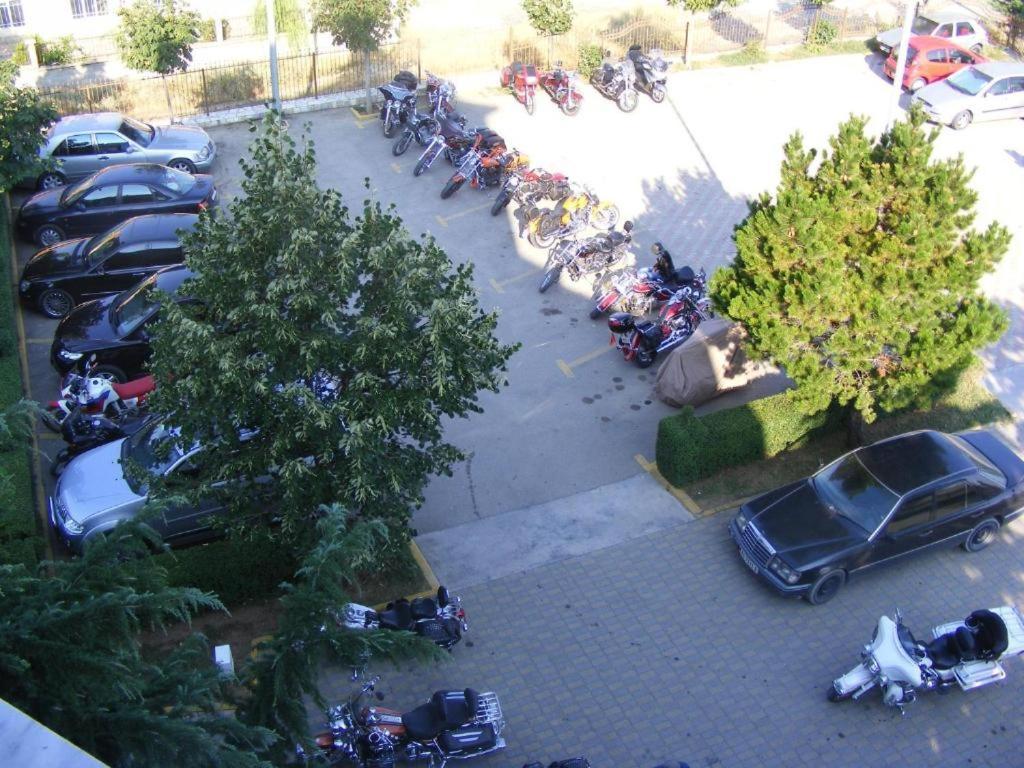 Hotel George Korce Exterior foto